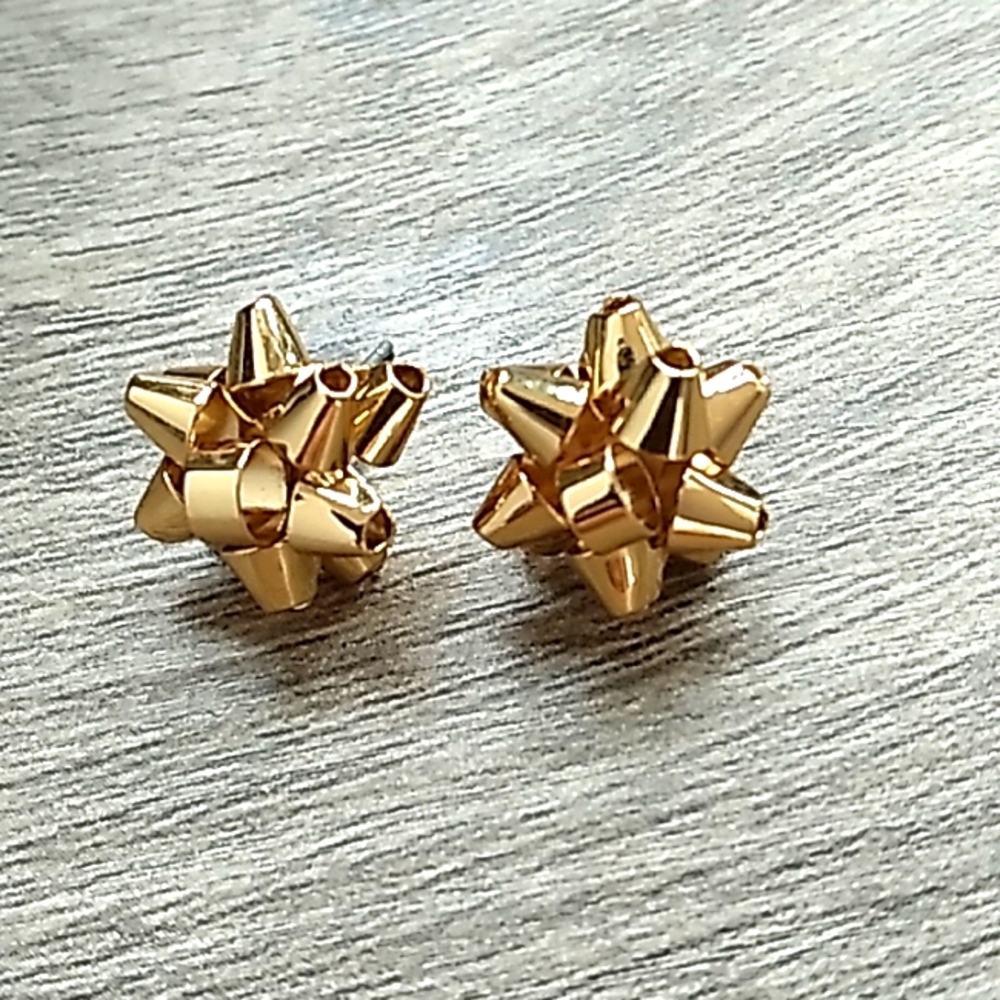 Kate spade present bow earringa